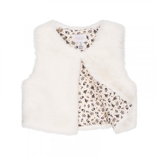 Sleeveless in Cream Faux Fur_6436