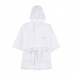 White bathrobe_9440